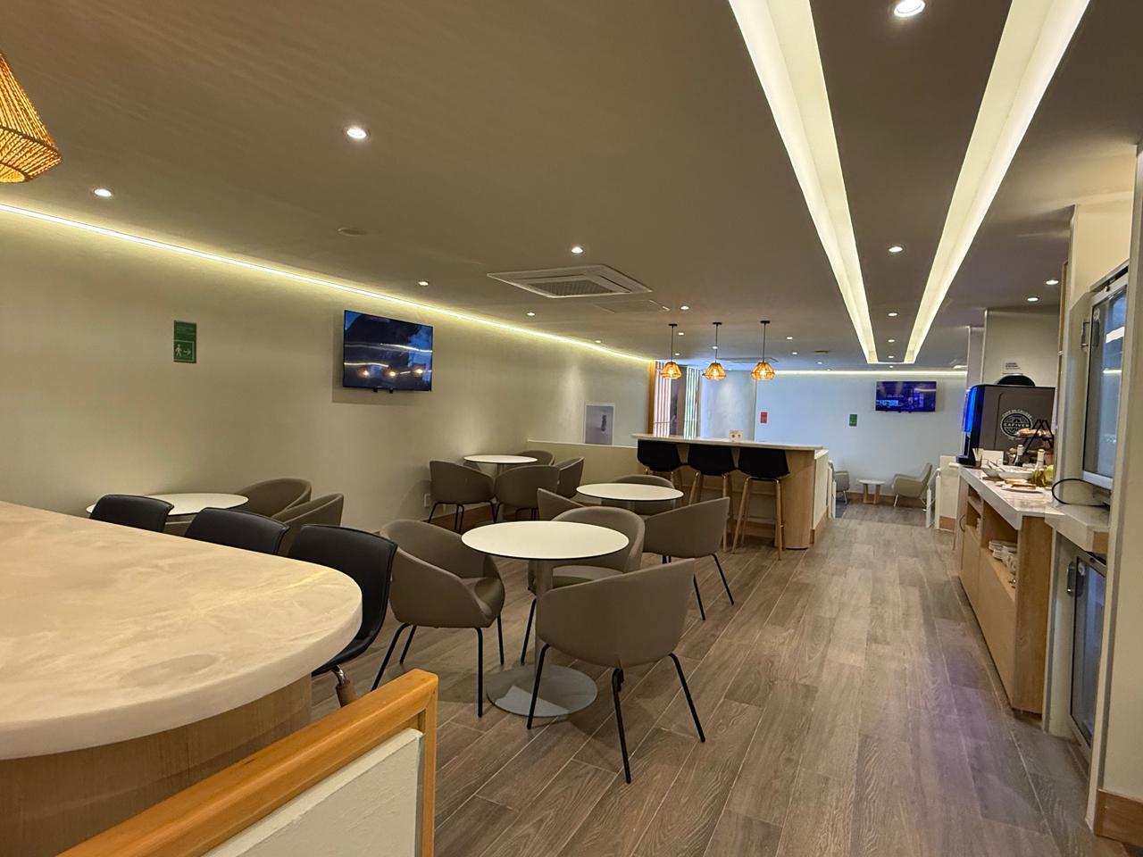 The Harmony Lounge, Mexico City International, Mexico The Harmony Lounge, Mexico City International, Mexico