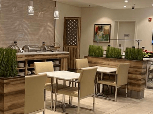 Plaza Premium Lounge (International Departures)