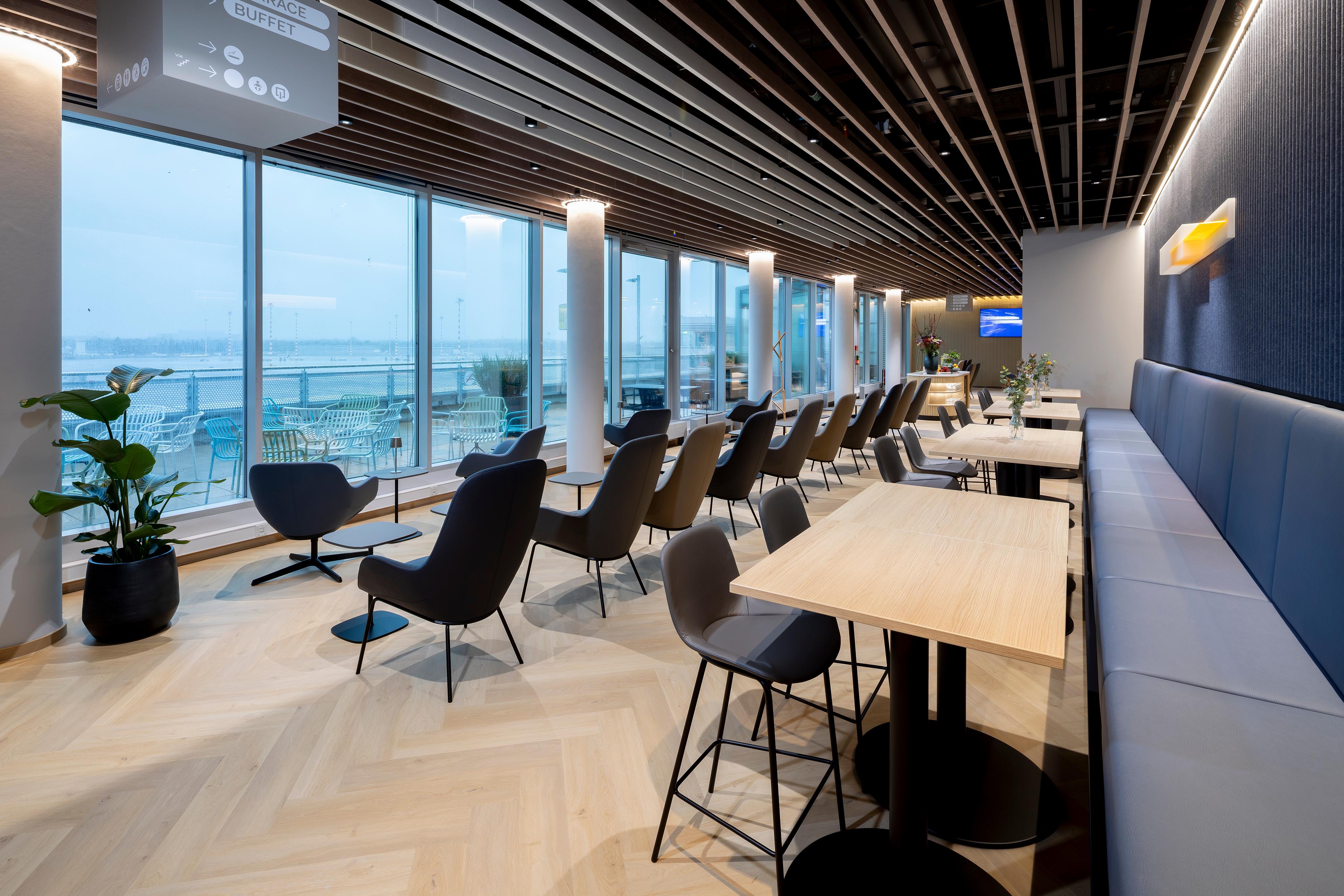 DUS Rhein Lounge, Düsseldorf, Germany DUS Rhein Lounge, Düsseldorf, Germany