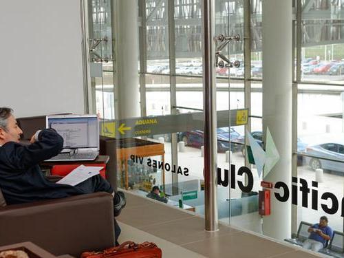 Salones VIP Pacific Club, Temuco Airport Salones VIP Pacific Club, Temuco Airport