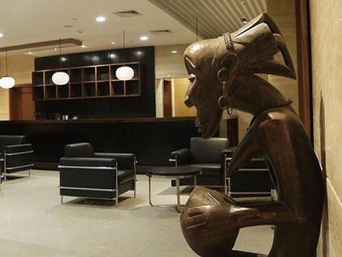 Salon Ebene, Maya Maya airport Salon Ebene, Maya Maya airport