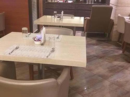 BlackBerry Restaurant & Bar_Coimbatore Intl_India BlackBerry Restaurant & Bar_Coimbatore Intl_India