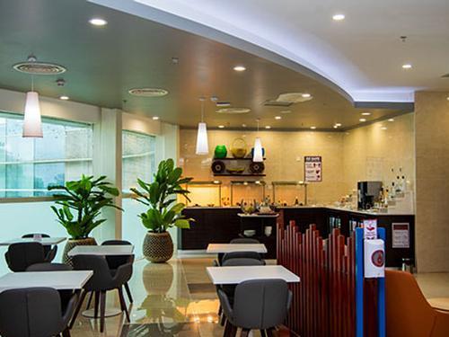 Pearl Lounge Zambia_Lusaka Intl_Zambia Pearl Lounge Zambia_Lusaka Intl_Zambia