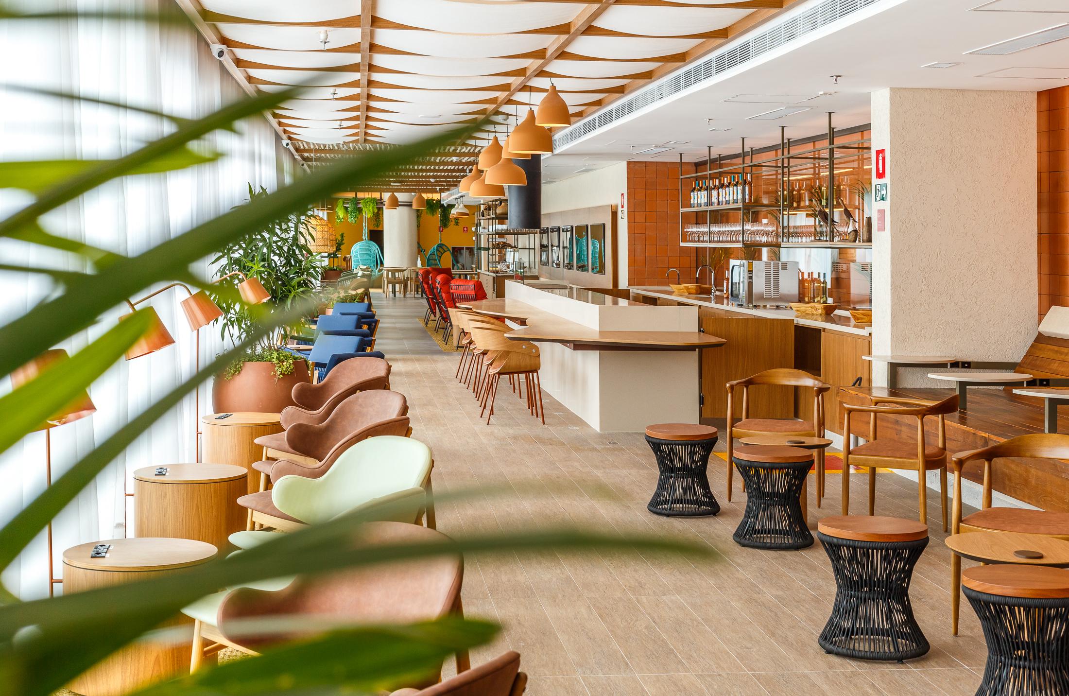 Ambaar Club Airside, Salvador Luis E. Magalhaes Intl, Brazil Ambaar Club Airside, Salvador Luis E. Magalhaes Intl, Brazil