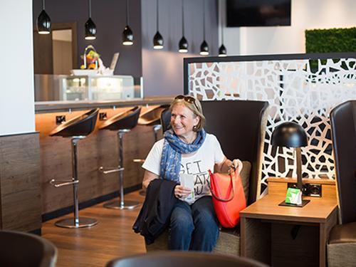 Salzburg Airport Business Lounge, Salzburg, Austria Salzburg Airport Business Lounge, Salzburg, Austria