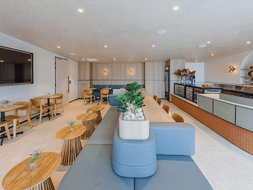 Plaza Premium Lounge (Llegadas internacionales)