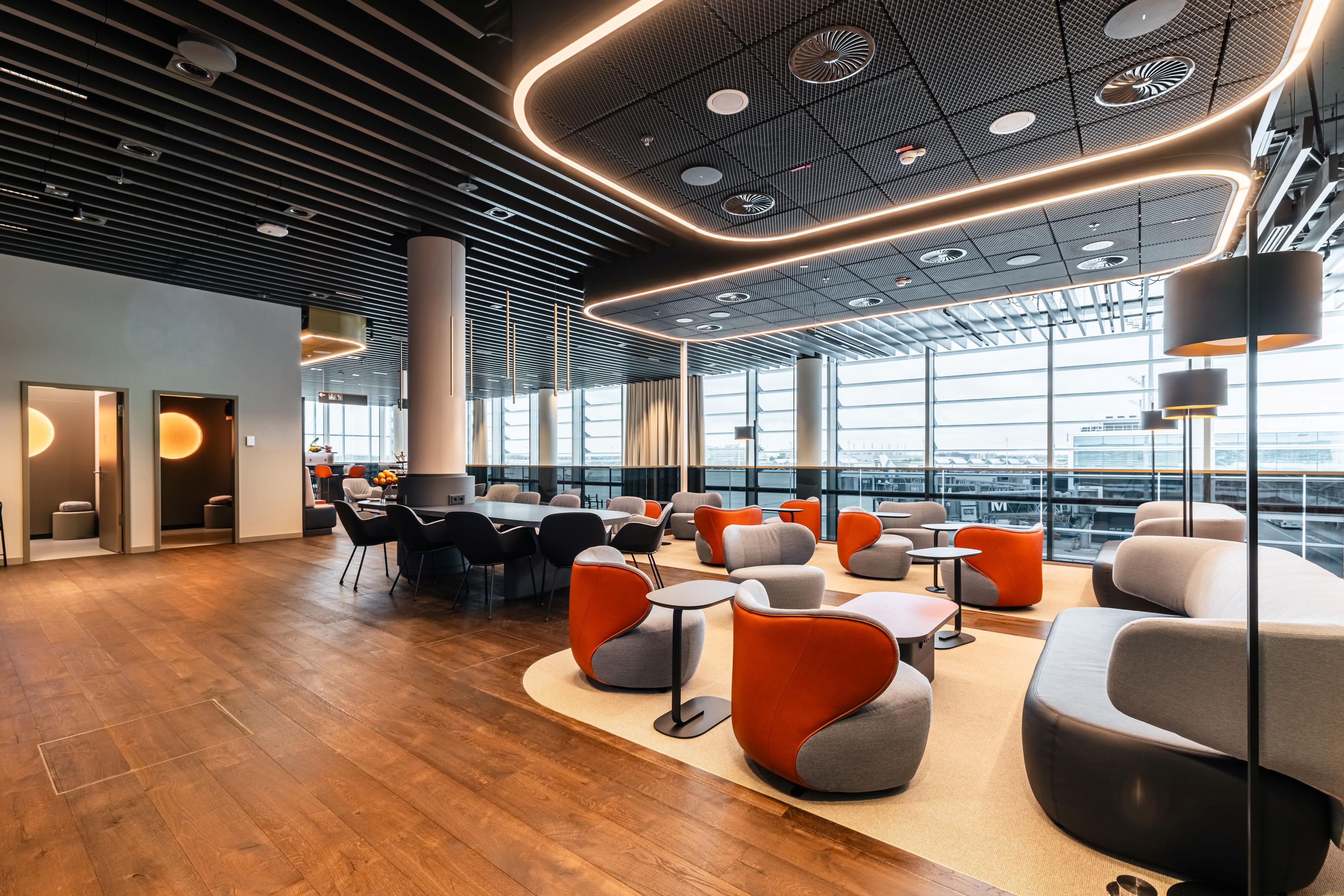 Airport Lounge World, Munich Franz-Josef Strauss, Germany Airport Lounge World, Munich Franz-Josef Strauss, Germany