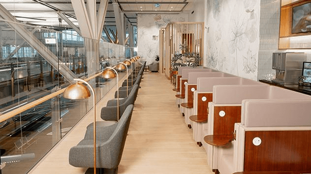 Plaza Premium Lounge (International Departures)
