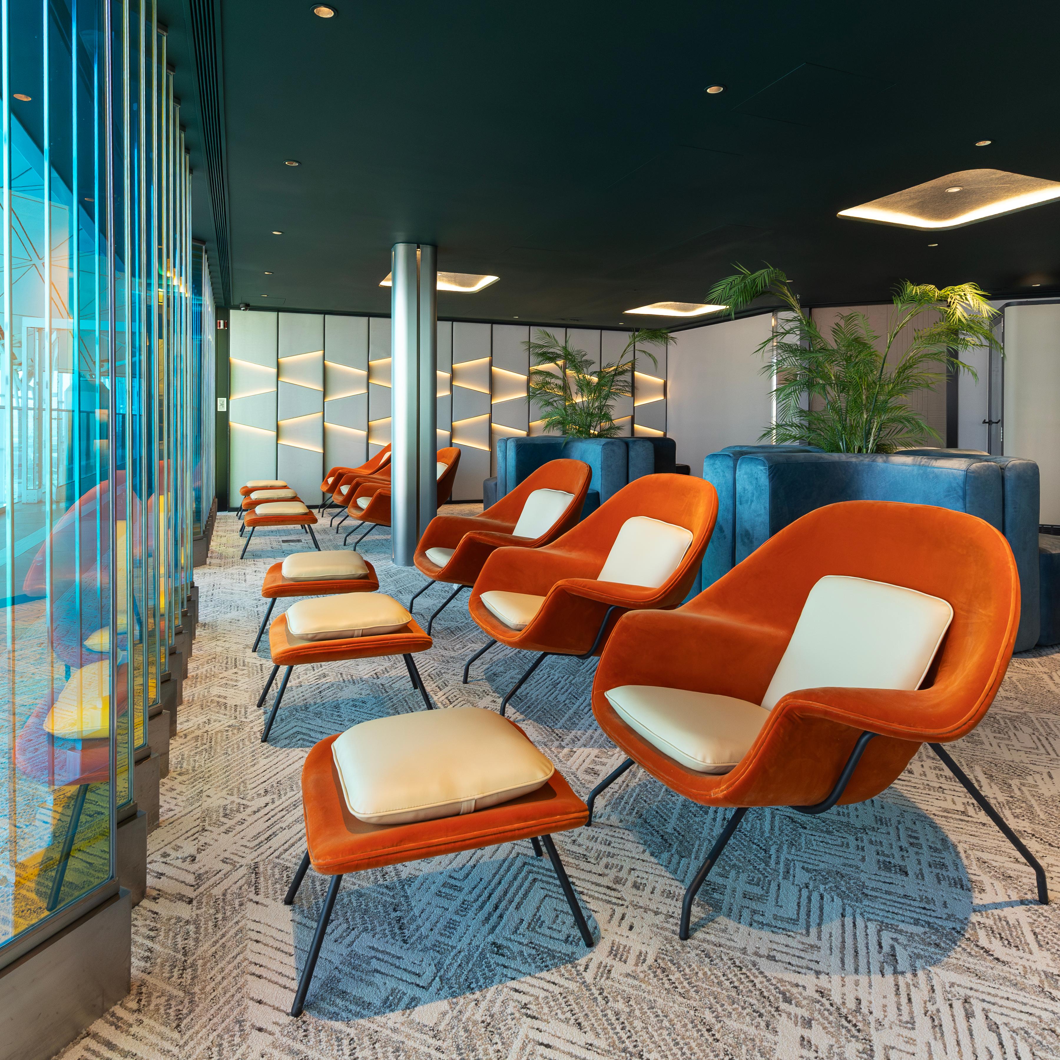 Kyra Lounge, Hong Kong International (Chek Lap Kok), Hong Kong SAR Kyra Lounge, Hong Kong International (Chek Lap Kok), Hong Kong SAR