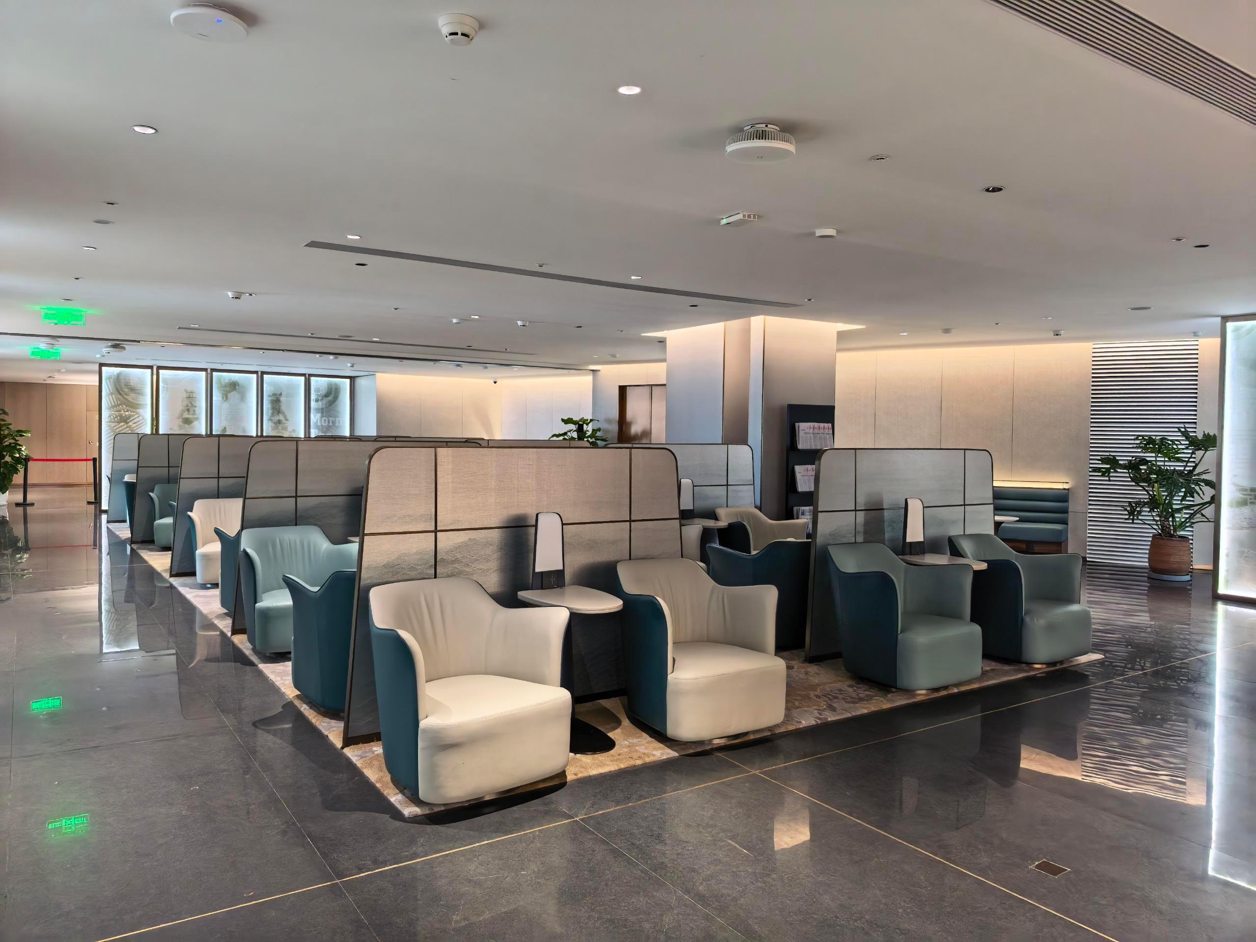 Lounge L34