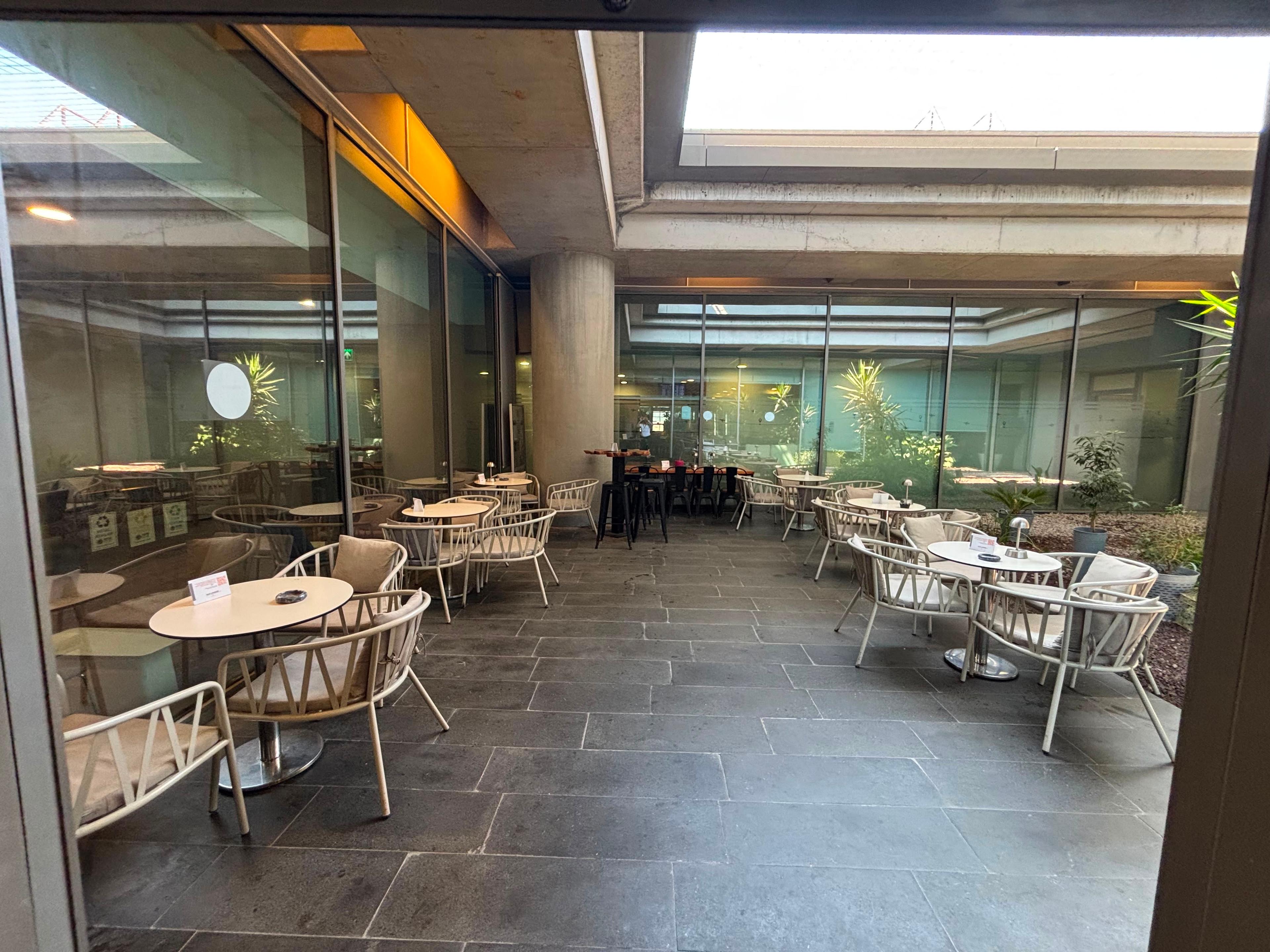Primeclass Lounge