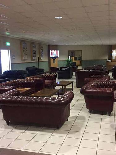 Dzimbahwe Executive Lounge, Harare International Dzimbahwe Executive Lounge, Harare International