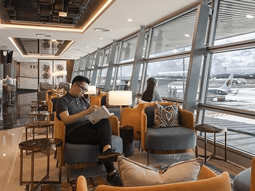 Travel Club Lounge