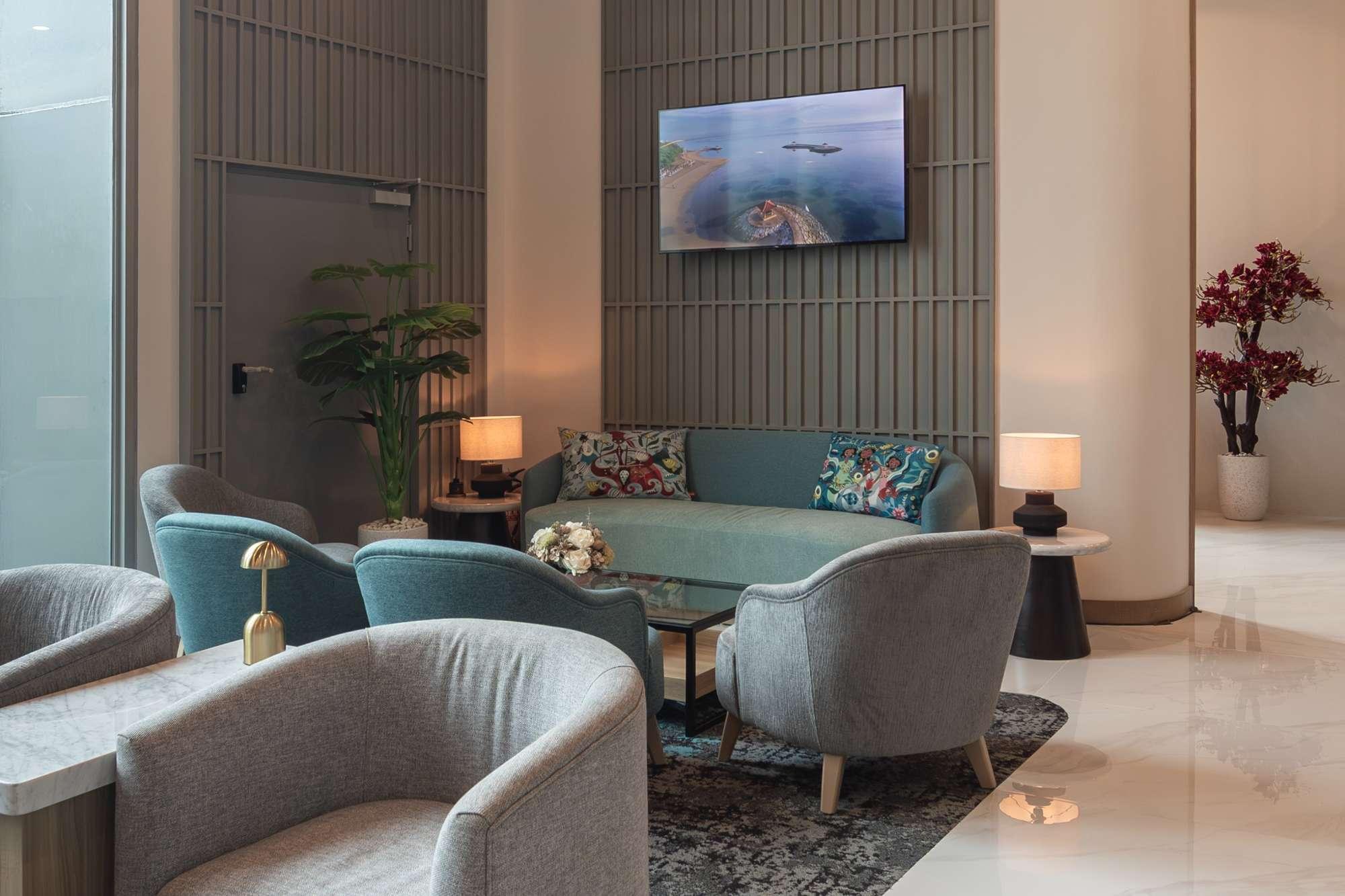 Blue Sky Premier Lounge, Jakarta Soekarno-Hatta Intl, Indonesia Blue Sky Premier Lounge, Jakarta Soekarno-Hatta Intl, Indonesia