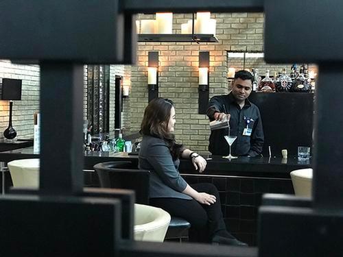 Ahlan Lounge at B, Dubai Intl, UAE Ahlan Lounge at B, Dubai Intl, UAE