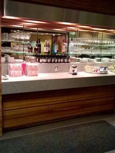 Swissport Lounge, Chicago IL O Hare Intl Swissport Lounge, Chicago IL O Hare Intl