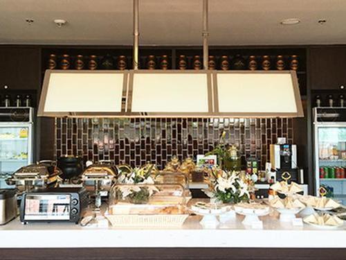 The Coral Executive Lounge, Udon Thani Intl, Thailand The Coral Executive Lounge, Udon Thani Intl, Thailand