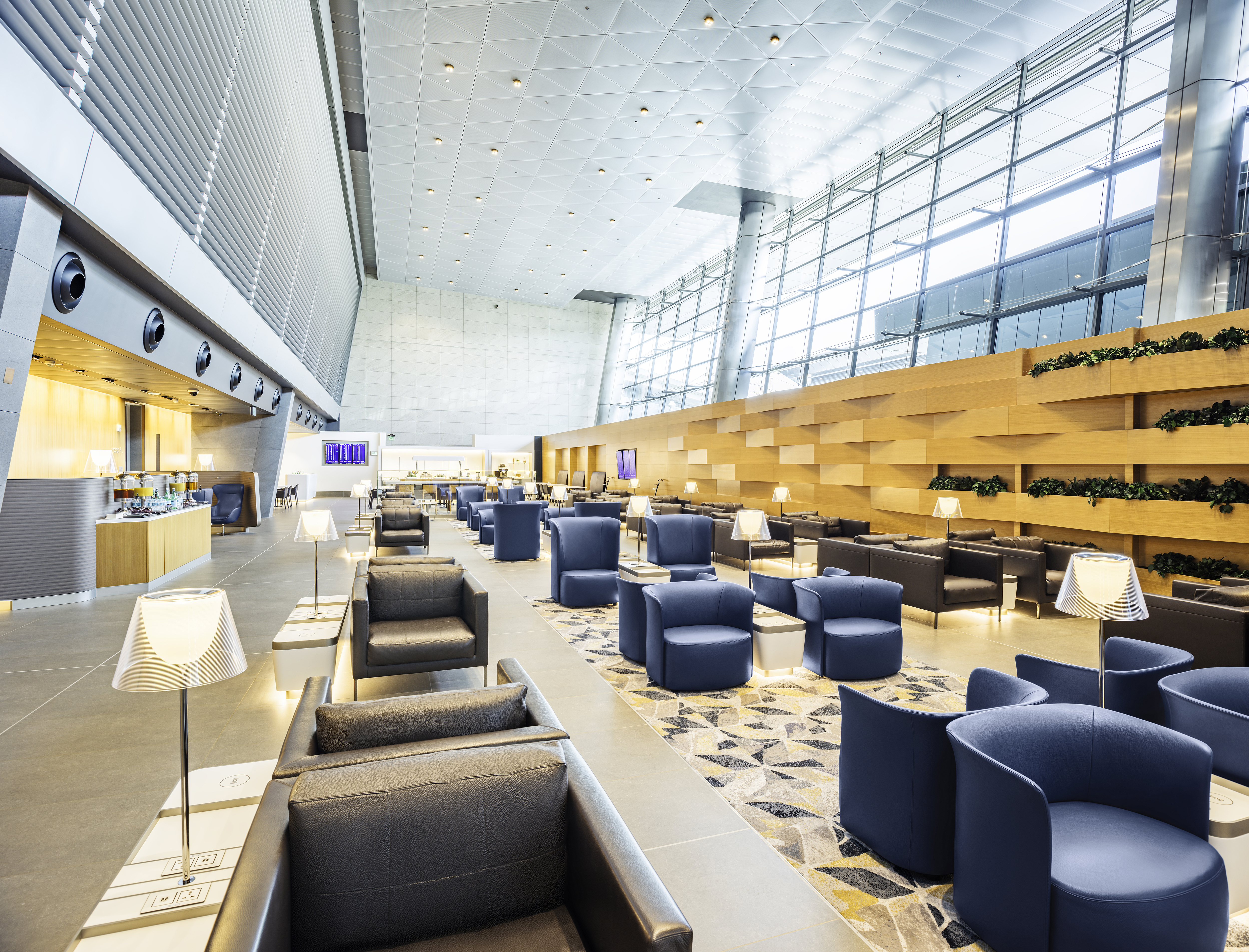 Al Maha Lounge (North/Orchard), Doha Hamad International, Qatar Al Maha Lounge (North/Orchard), Doha Hamad International, Qatar