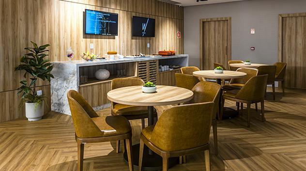 Main Image Main Image