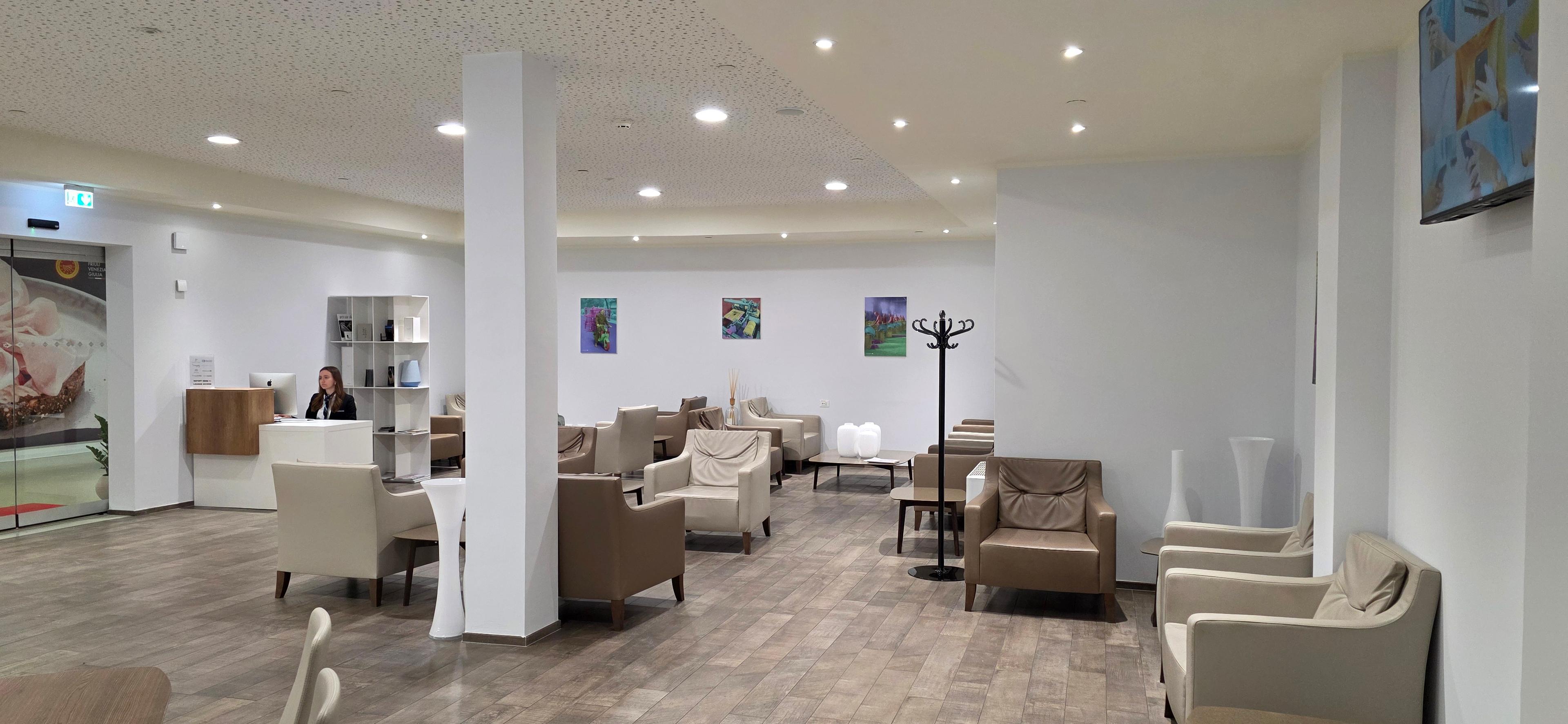 TRS Lounge, Trieste (Ronchi dei Legionari), Italy TRS Lounge, Trieste (Ronchi dei Legionari), Italy