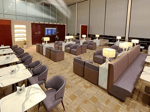 Juneyao Air Lounge No.86