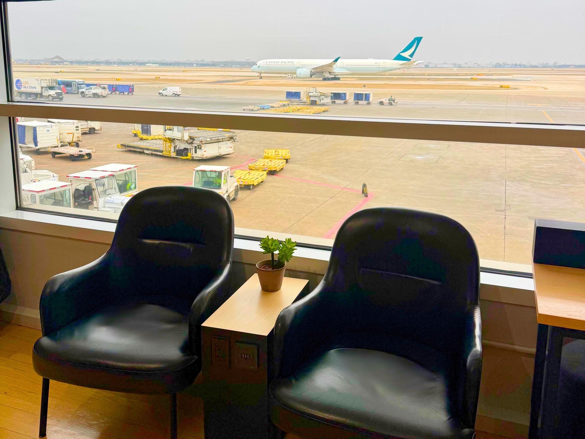 Wingtips Lounge Chicago, O'Hare International, USA Wingtips Lounge Chicago, O'Hare International, USA