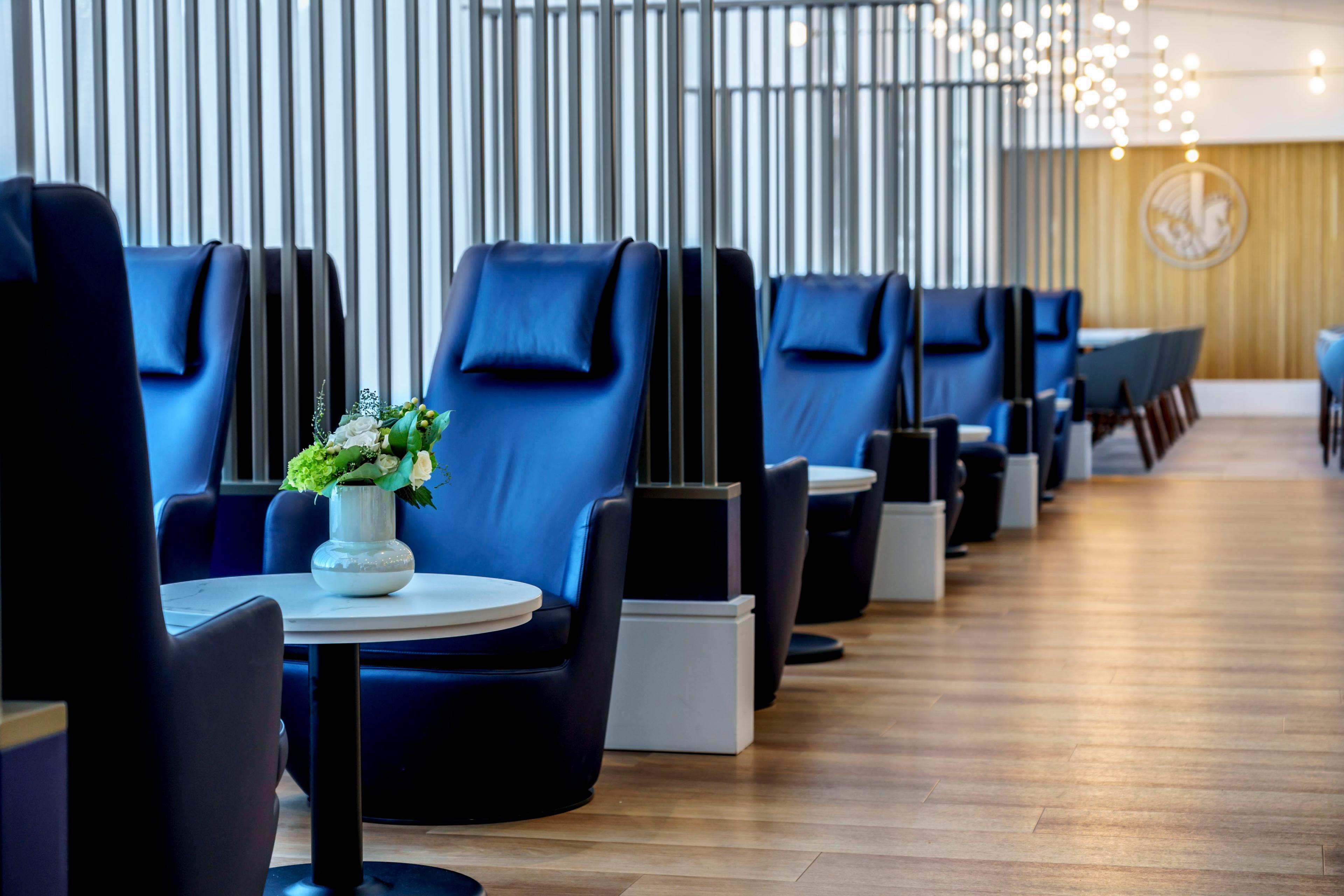 Air France lounge: Montreal, Montreal Pierre E.Trudeau Intl, Canada Air France lounge: Montreal, Montreal Pierre E.Trudeau Intl, Canada