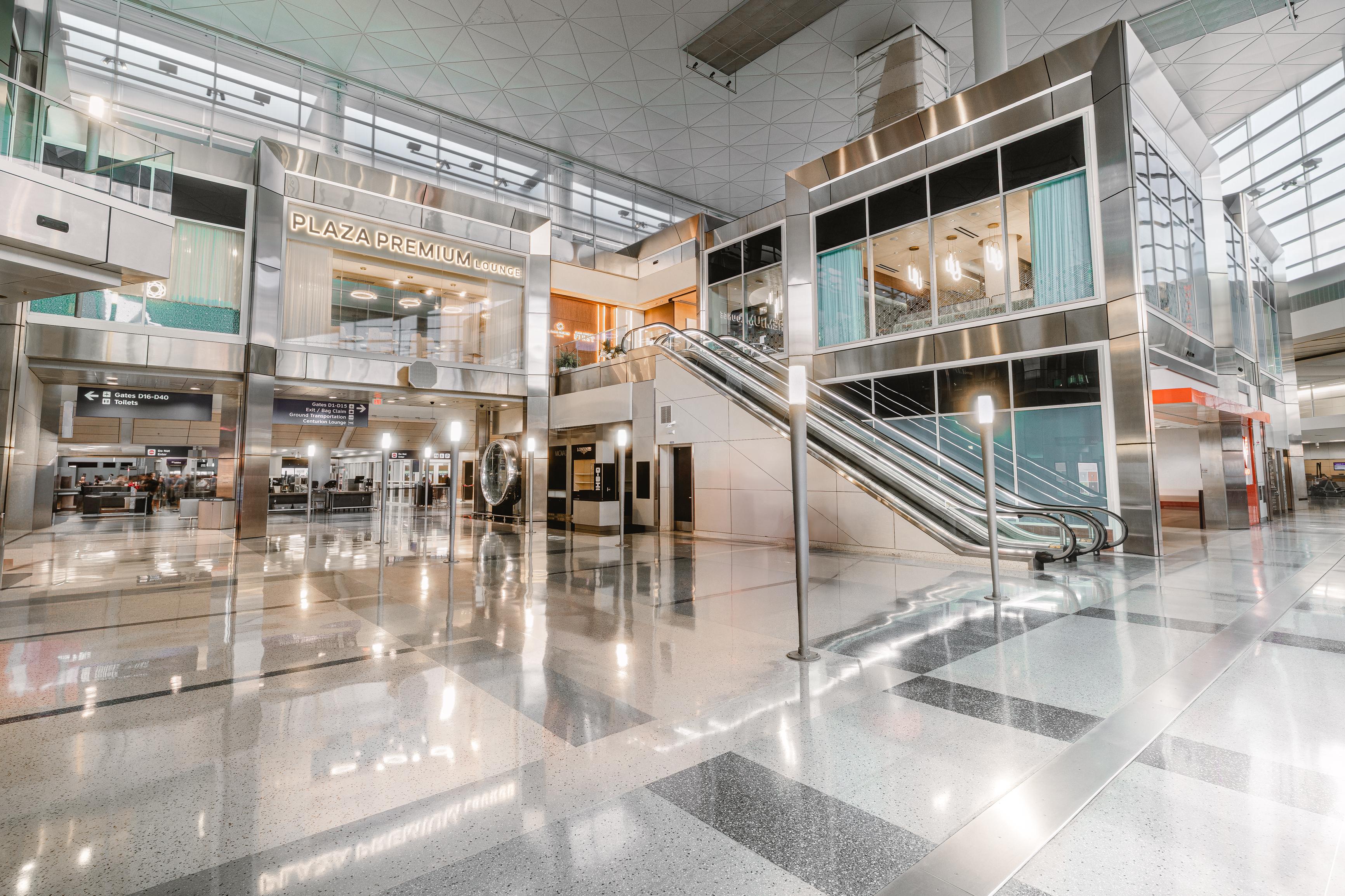 Plaza Premium Lounge, Dallas/Fort Worth International, USA Plaza Premium Lounge, Dallas/Fort Worth International, USA