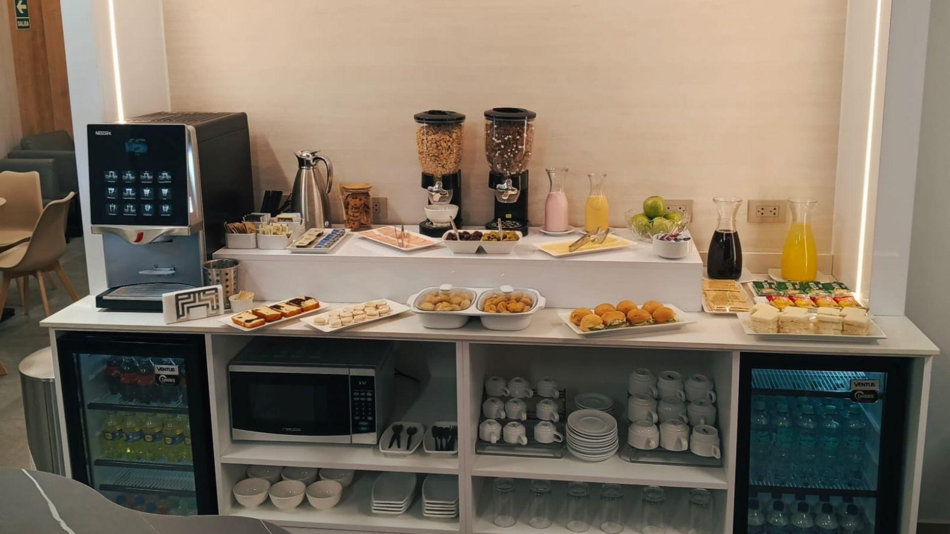 Caral VIP Lounge, FAP Captain Carlos Martínez de Pinillos International, Peru Caral VIP Lounge, FAP Captain Carlos Martínez de Pinillos International, Peru