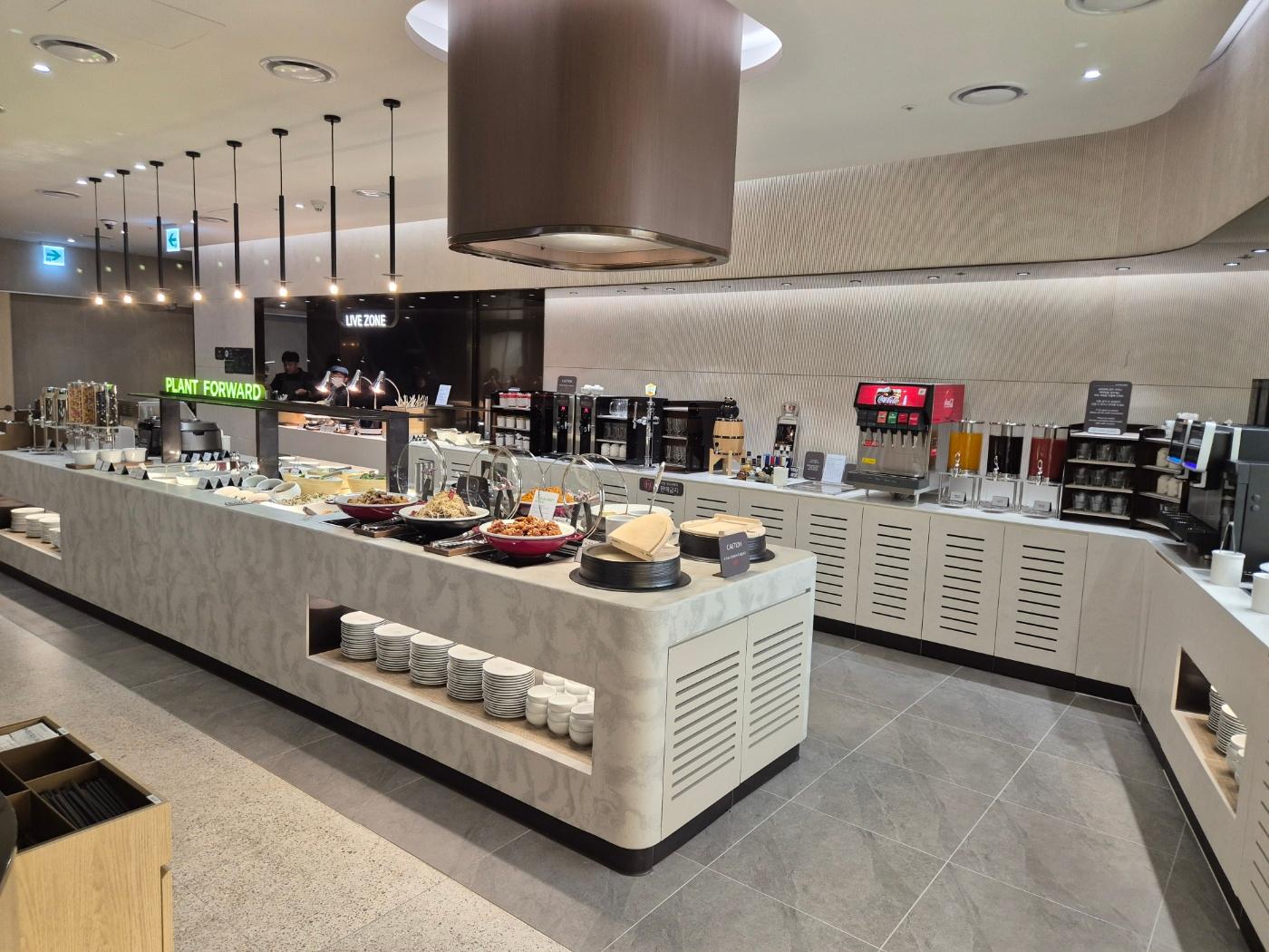 Sky Hub Lounge, Incheon International, South Korea Sky Hub Lounge, Incheon International, South Korea