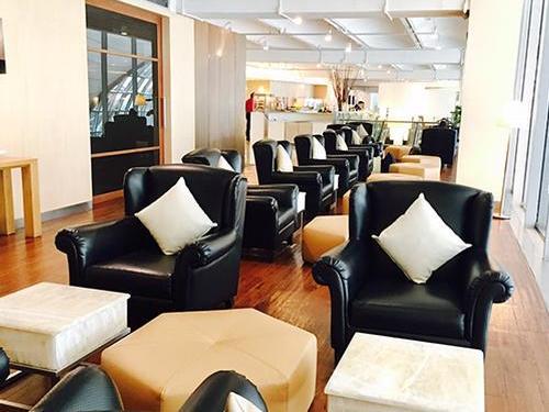 Miracle First Class Lounge, Bangkok Suvarnabhumi Intl, Thailand Miracle First Class Lounge, Bangkok Suvarnabhumi Intl, Thailand