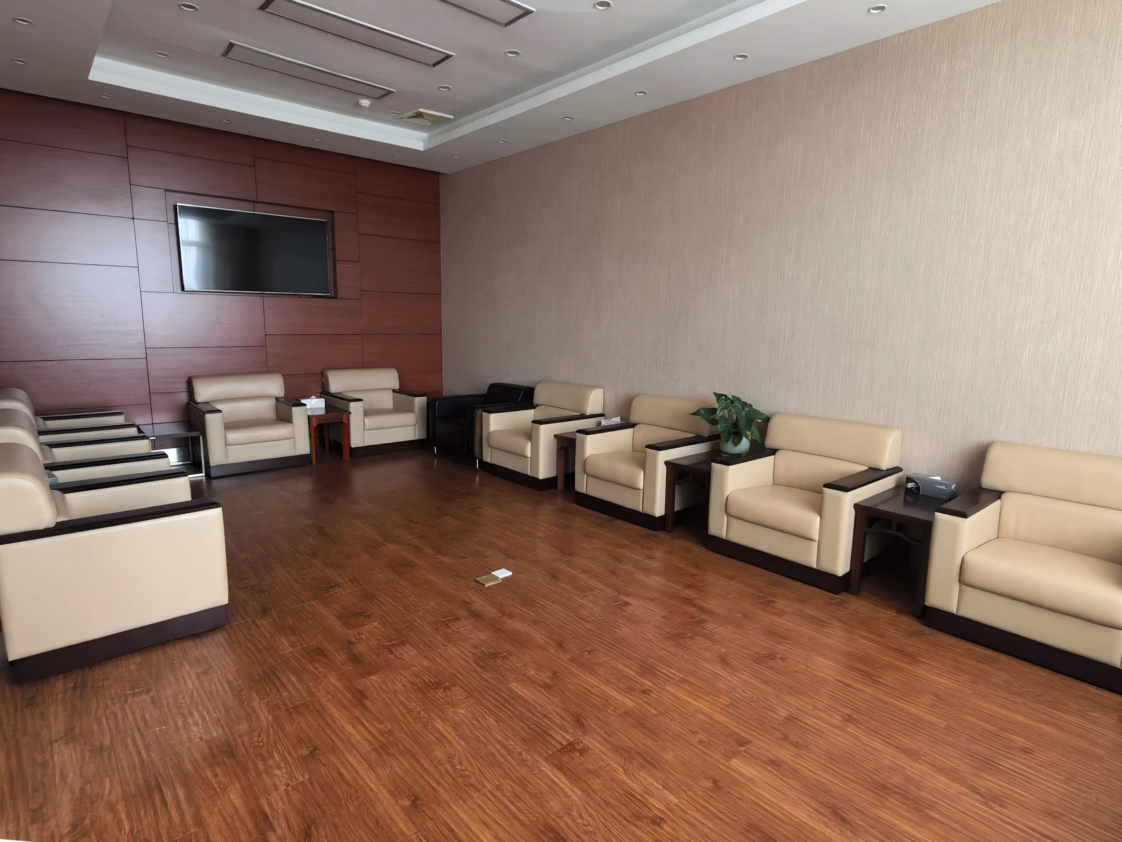 Airlines Lounge 3, 4