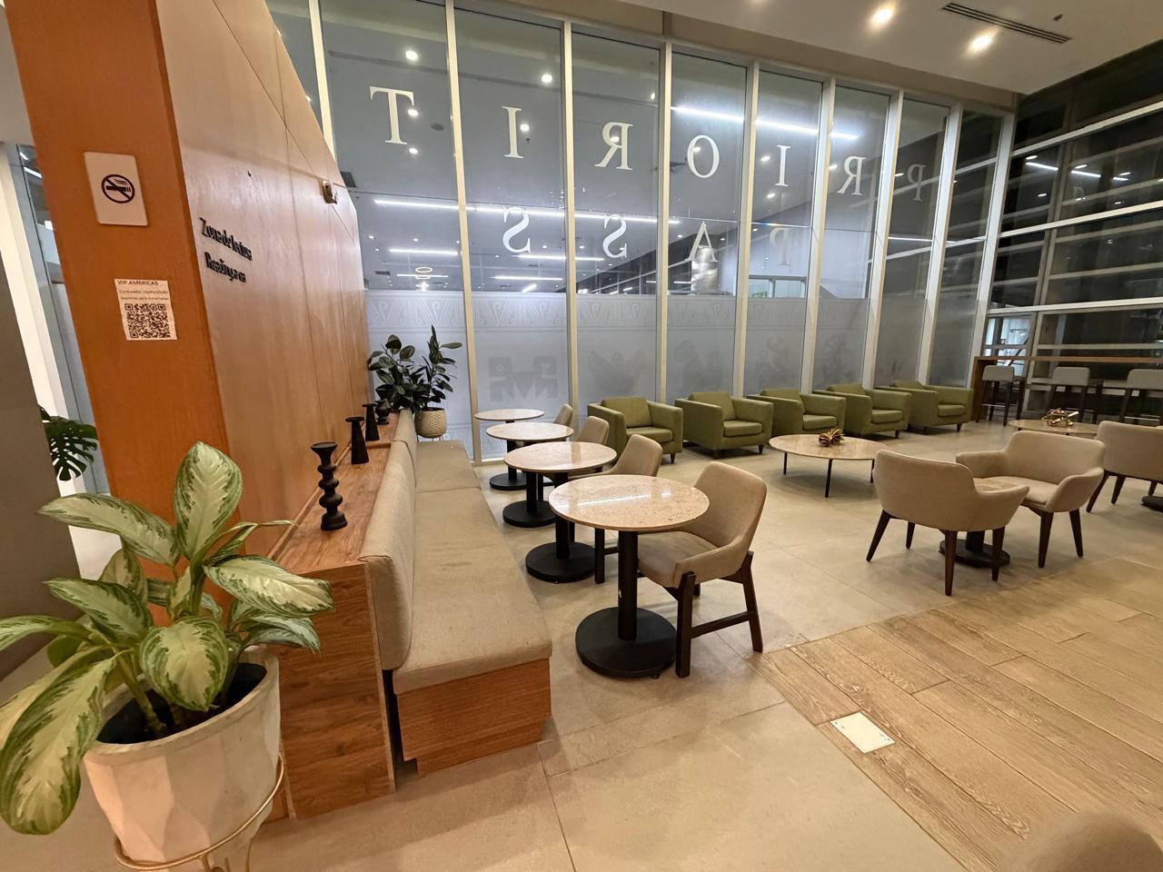 Sala VIP Lounge Las Americas, Cali A. Bonilla Aragon Intl, Colombia Sala VIP Lounge Las Americas, Cali A. Bonilla Aragon Intl, Colombia