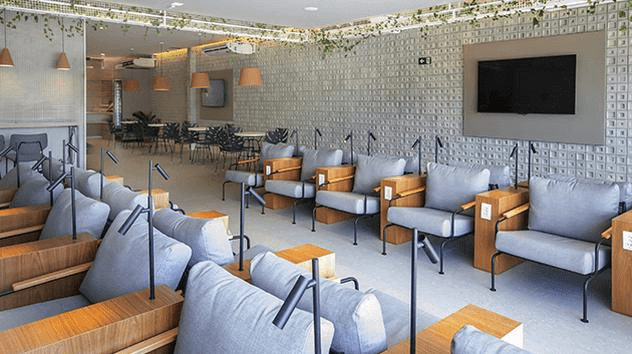 Main Image Main Image