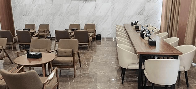 Business Class Lounge