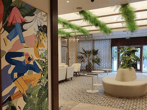 080 Arrival Lounge