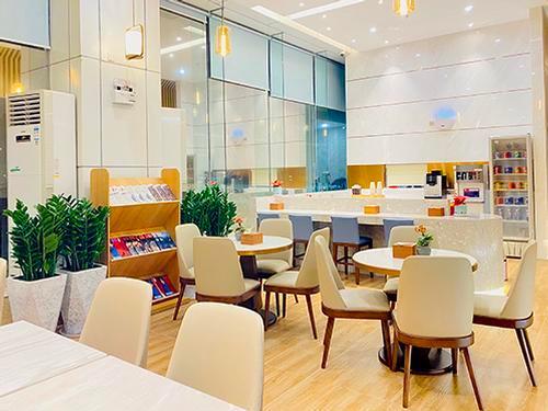 First Class Lounge, Zhuhai, China First Class Lounge, Zhuhai, China