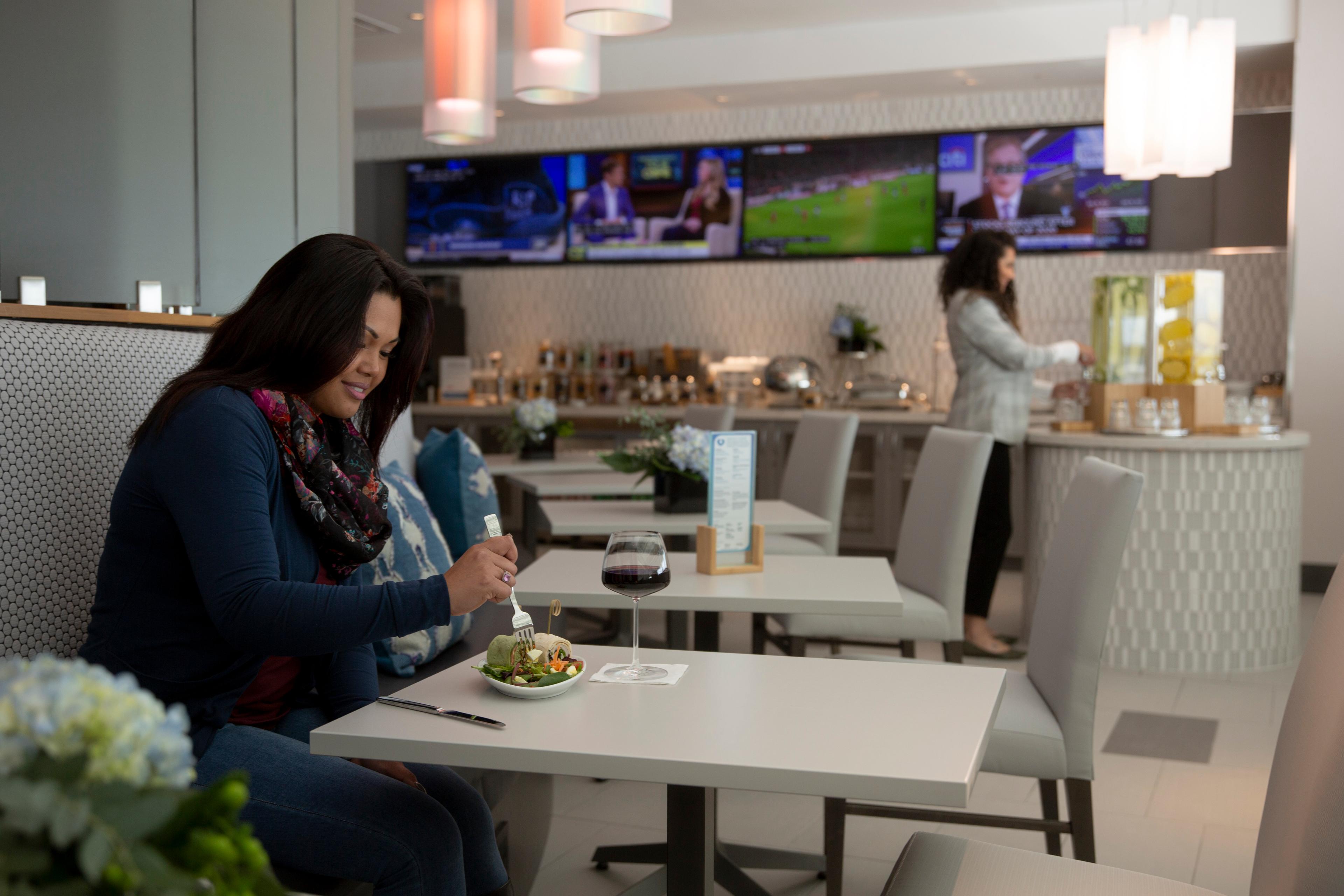 The Club MSY, Louis Armstrong New Orleans International, USA The Club MSY, Louis Armstrong New Orleans International, USA