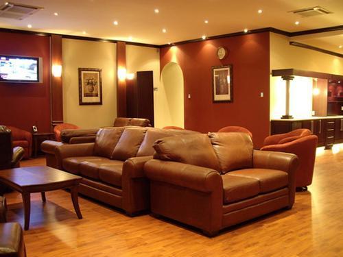 Roraima Airways Executive Lounge Georgetown, Guyana Roraima Airways Executive Lounge Georgetown, Guyana