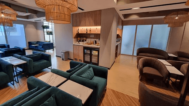 Main Image Main Image