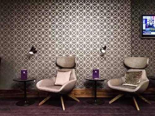 No.1 Gatwick, London Gatwick No.1 Gatwick, London Gatwick