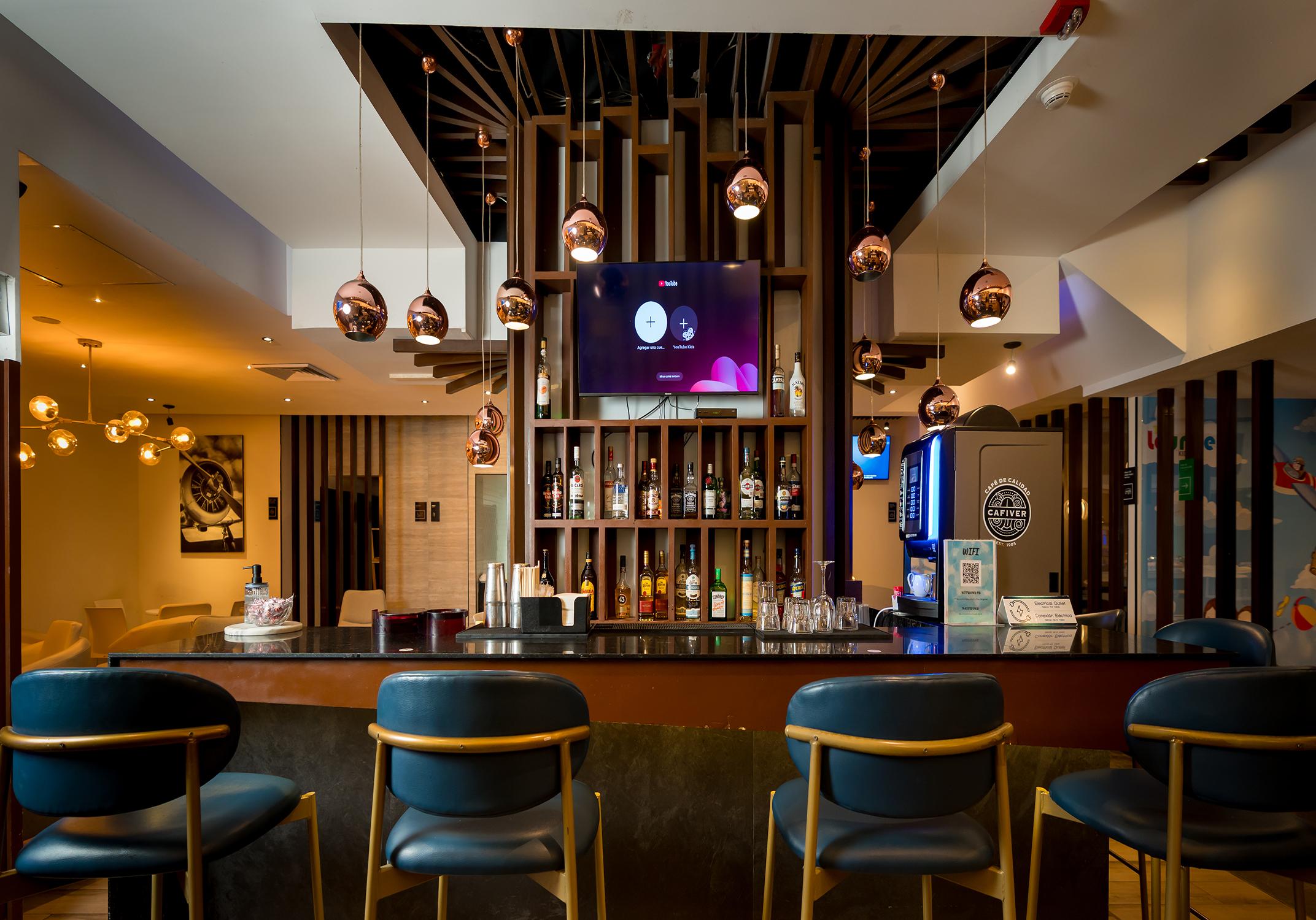 The Lounge in Partnership with Air Transat