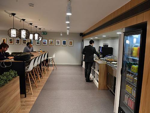 Main Image Main Image