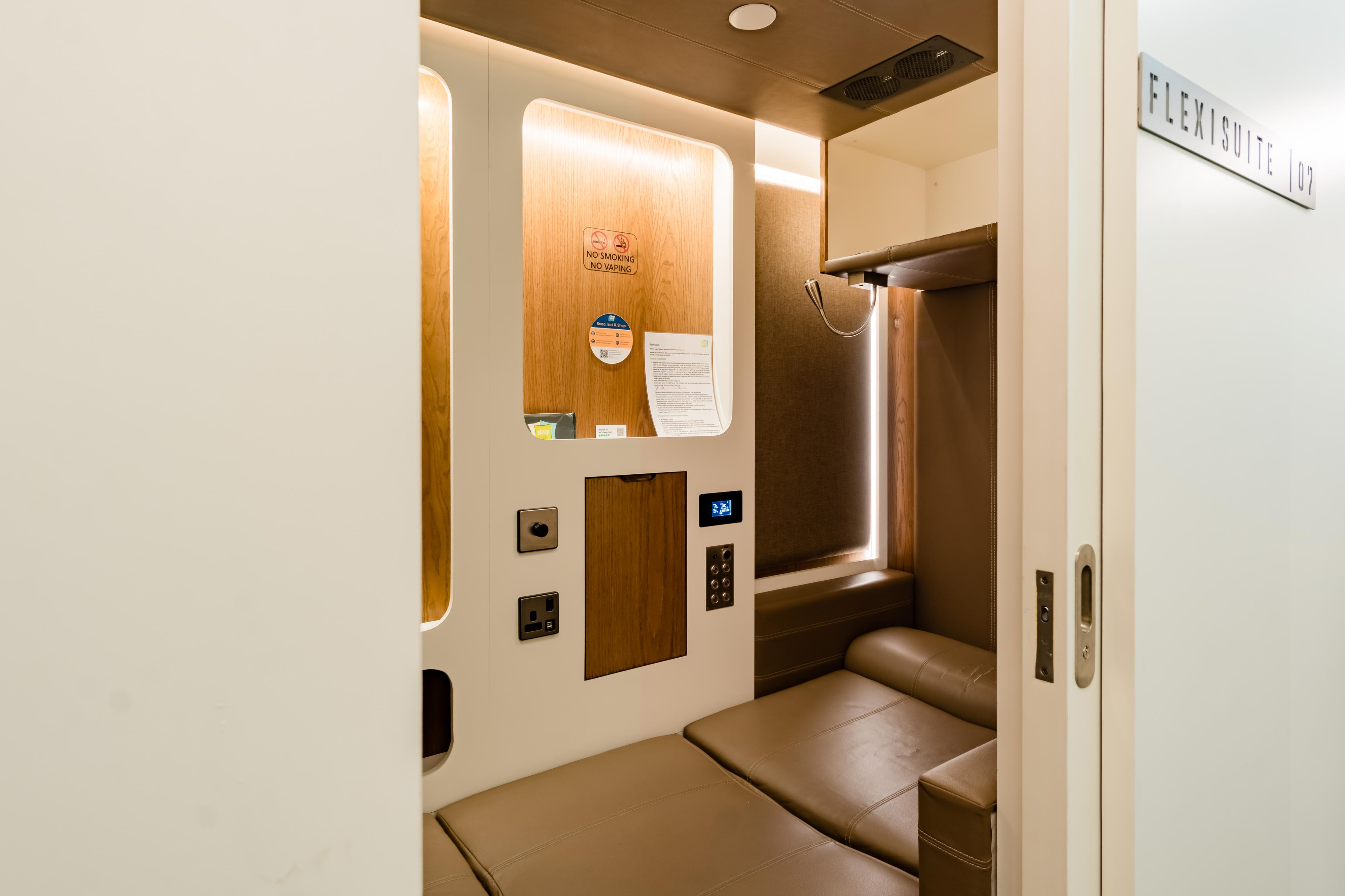 Sleepover, Dubai Intl, United Arab Emirates Sleepover, Dubai Intl, United Arab Emirates