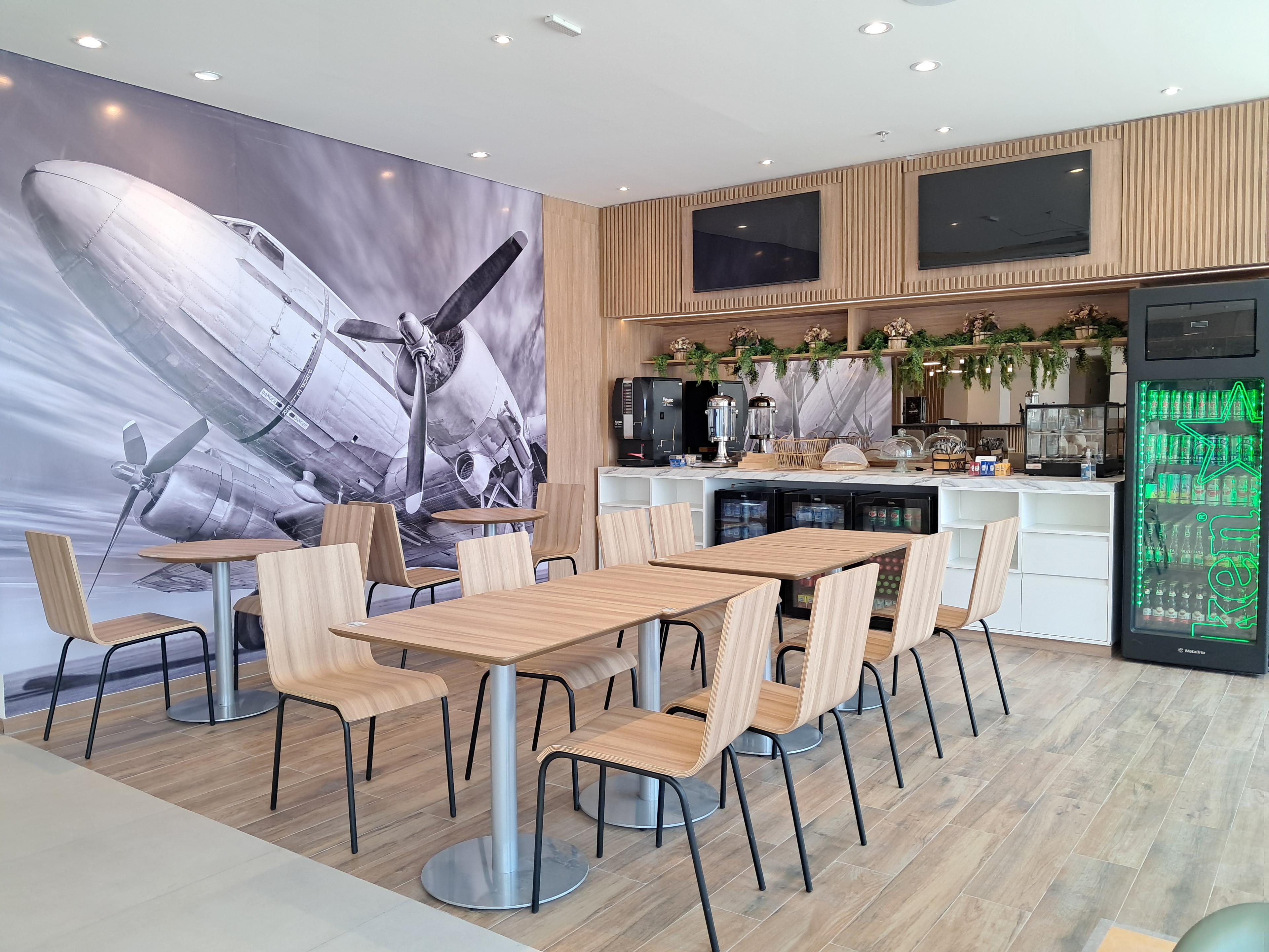 FlyBondi by Global Lounge Network, Rio de Janeiro–Galeão International, Brazil FlyBondi by Global Lounge Network, Rio de Janeiro–Galeão International, Brazil