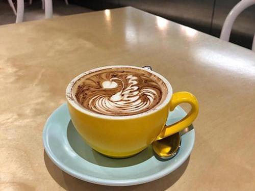 Cafe Sol, Terminal 2, Melbourne, Australia Cafe Sol, Terminal 2, Melbourne, Australia
