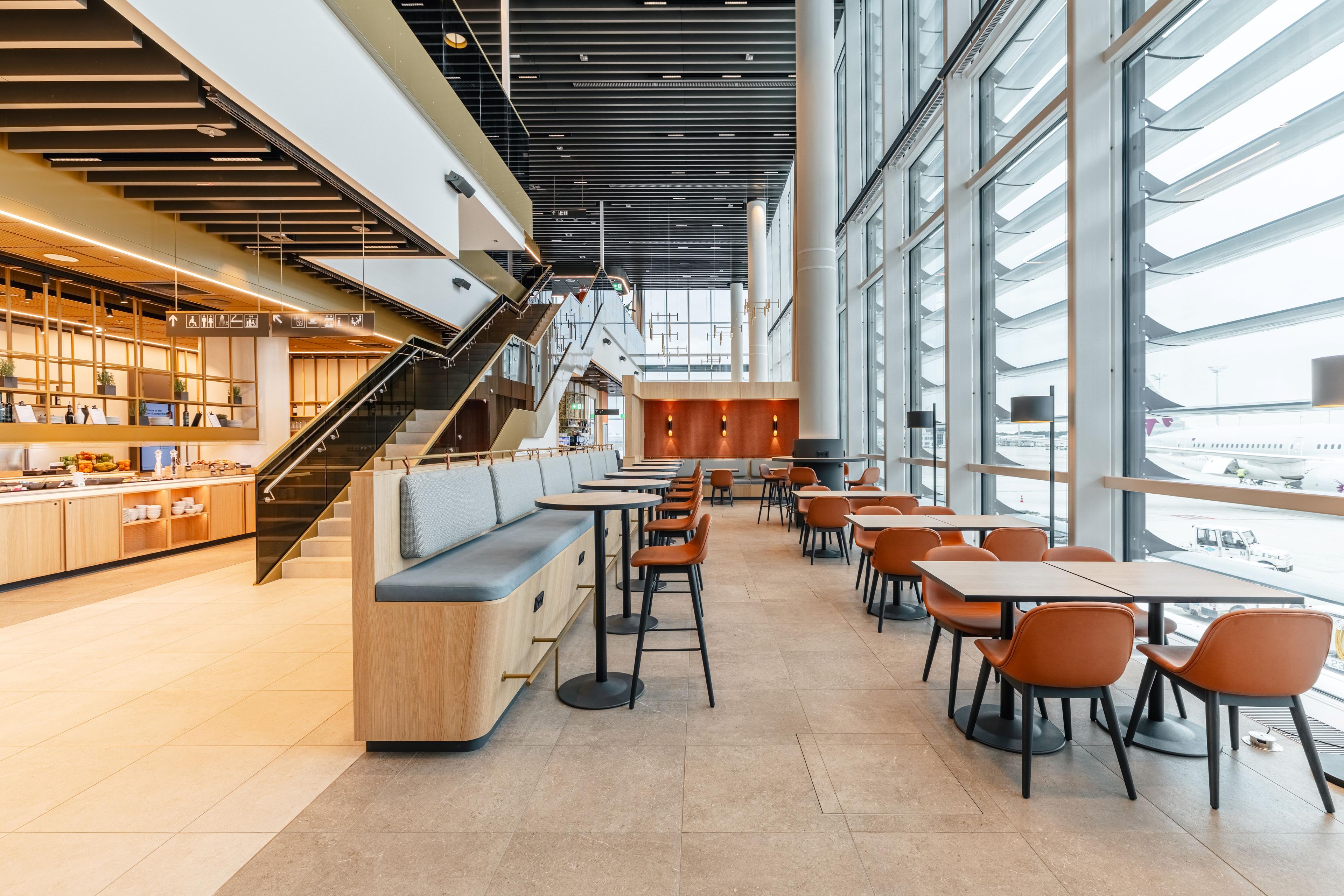 Airport Lounge World, Munich Franz-Josef Strauss, Germany Airport Lounge World, Munich Franz-Josef Strauss, Germany