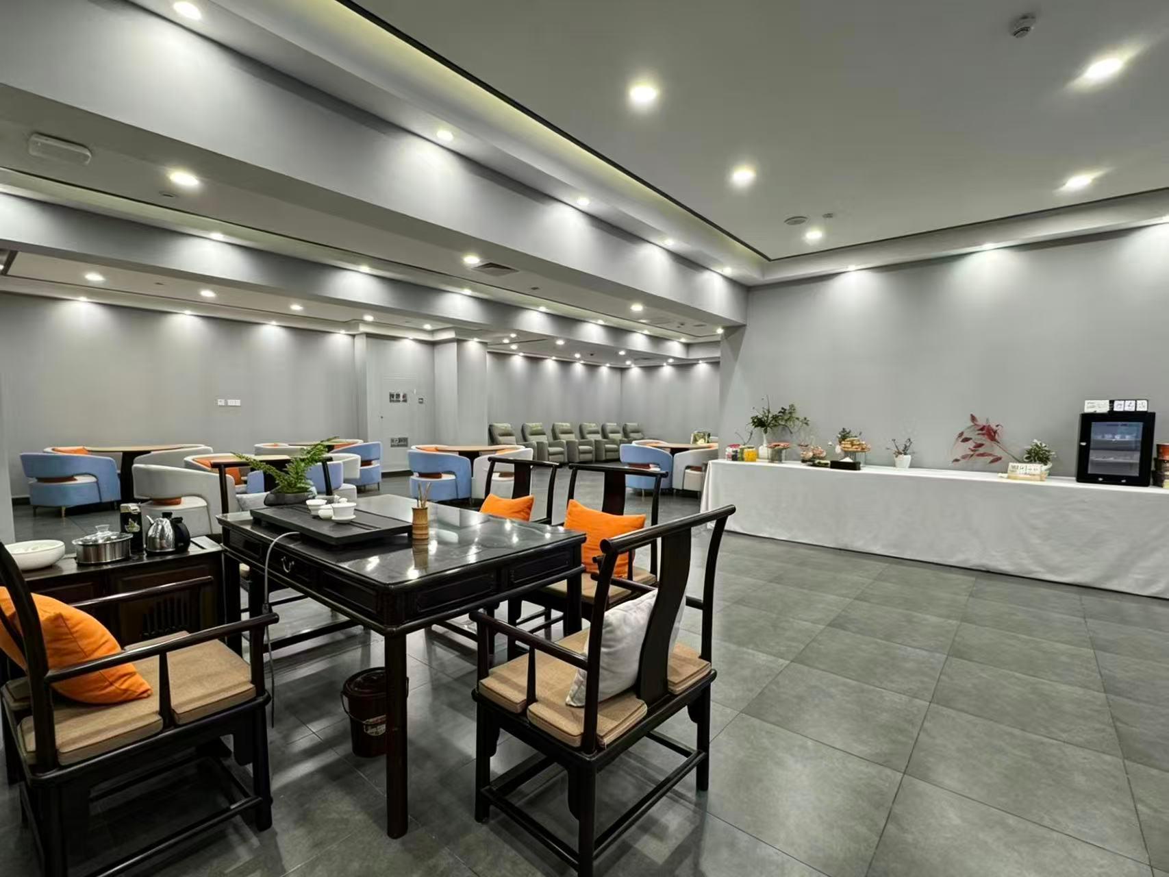 First Class Lounge, Shijiazhuang Zhengding Intl, China First Class Lounge, Shijiazhuang Zhengding Intl, China