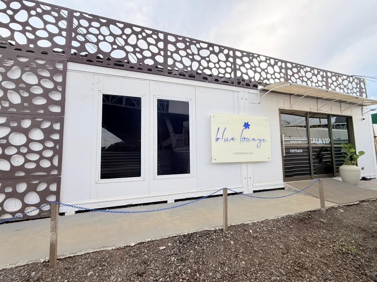 Blue Lounge Noronha, Fernando de Noronha (Gov. Carlos Wilson), Brazil Blue Lounge Noronha, Fernando de Noronha (Gov. Carlos Wilson), Brazil