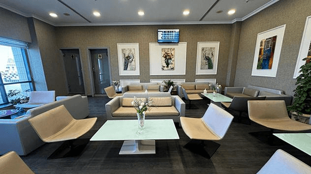 Pearl Lounge